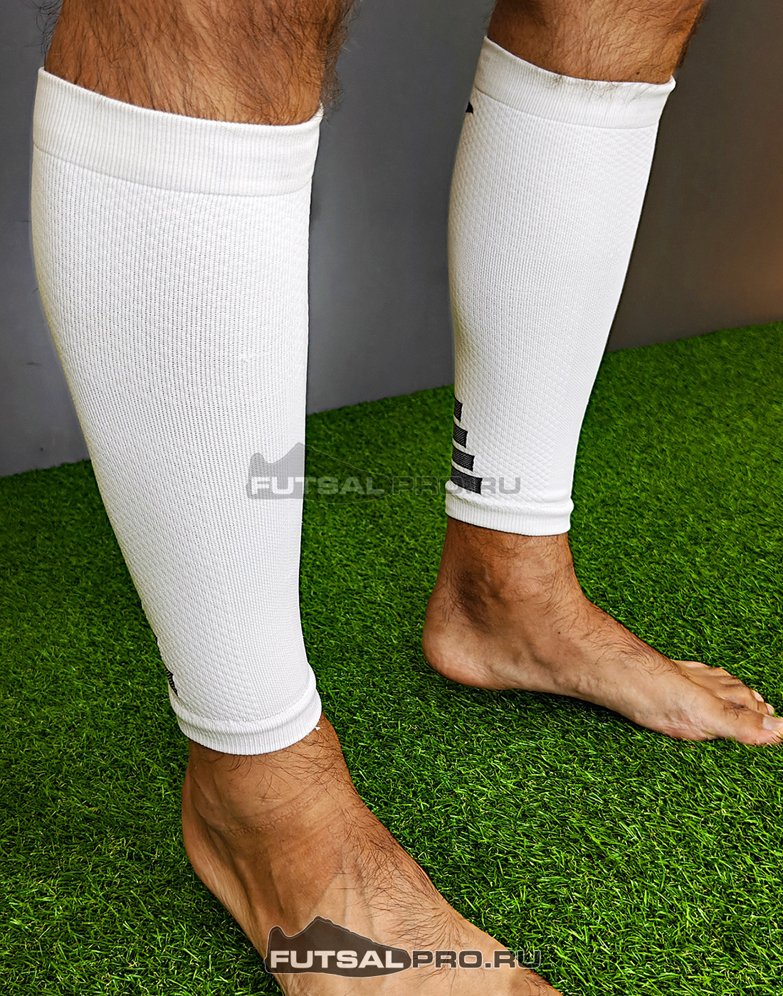 Гетры без носков Joma Accesorio Compression 400289.201 белые