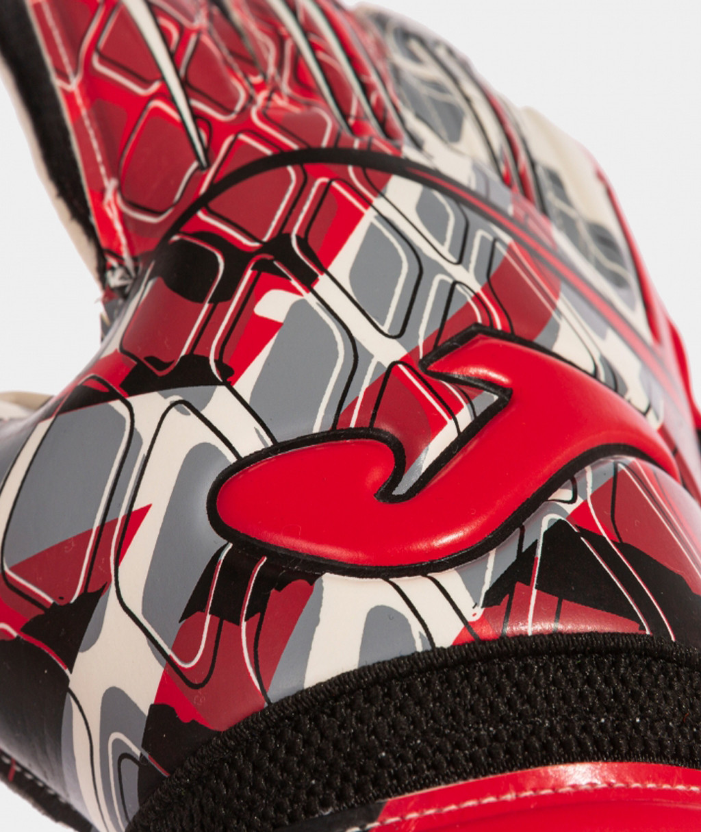 Перчатки JOMA GUANTES PORTERO CALCIO 401272.601