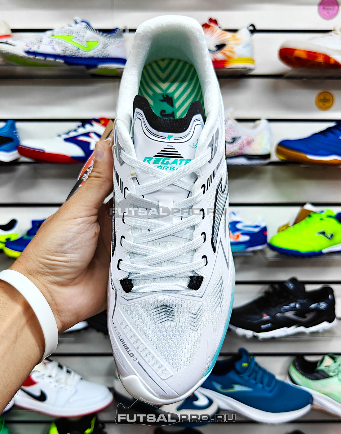 Футзалки JOMA REGATE CARBON RECW2602IN Белые