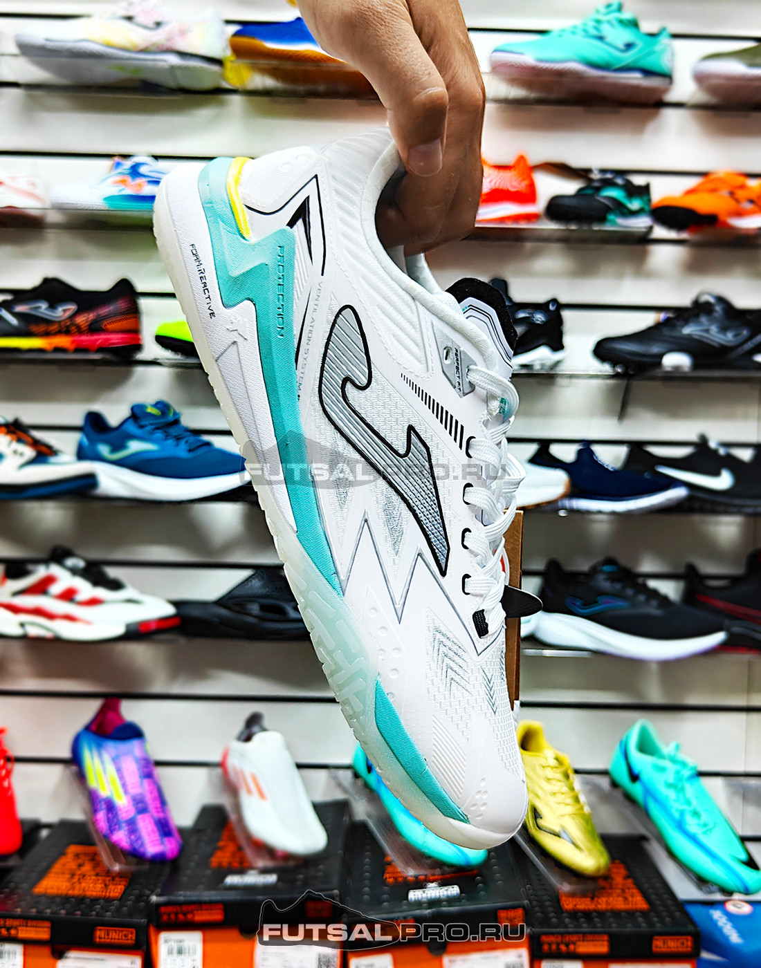 Футзалки JOMA REGATE CARBON RECW2602IN Белые
