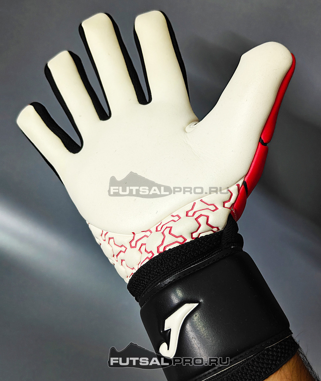 Перчатки JOMA BRAVE 360 401709.600 Красные